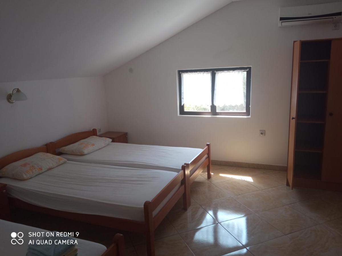 Apartments Petrovic Tivat Exterior photo
